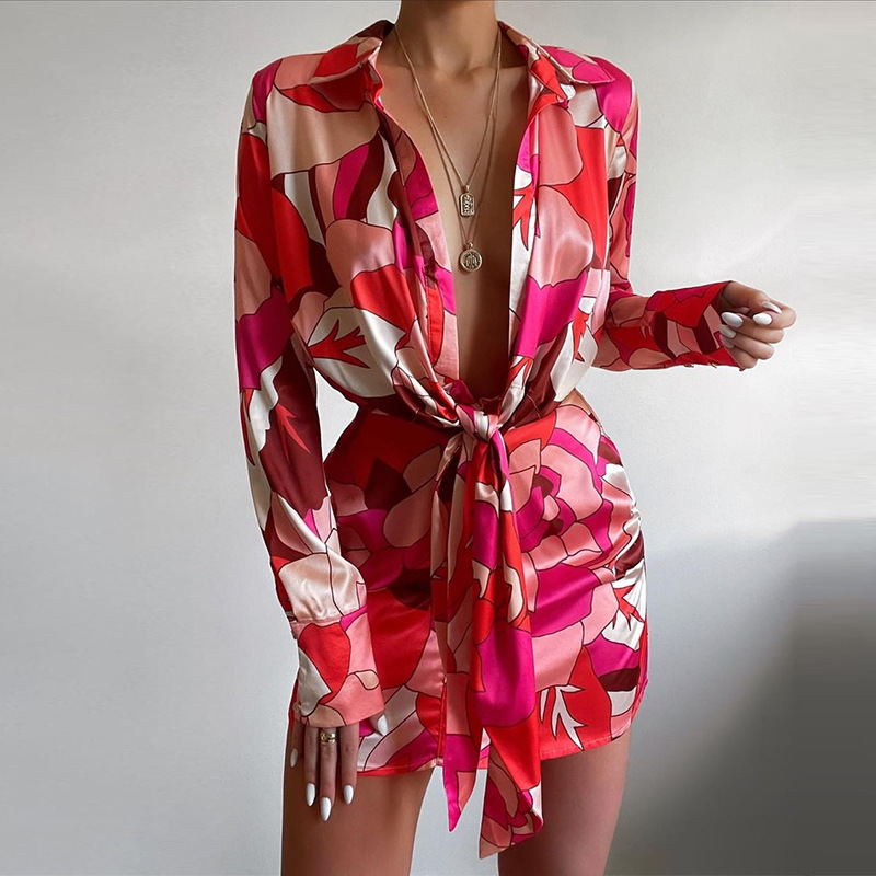 Korean Style A Line Shirt Dress - セクシーな花柄プリントの長袖シャツワンピース、韓国風ハイウエストAラインスカート、シングルボタン留めポロネックワンピース（女性用）