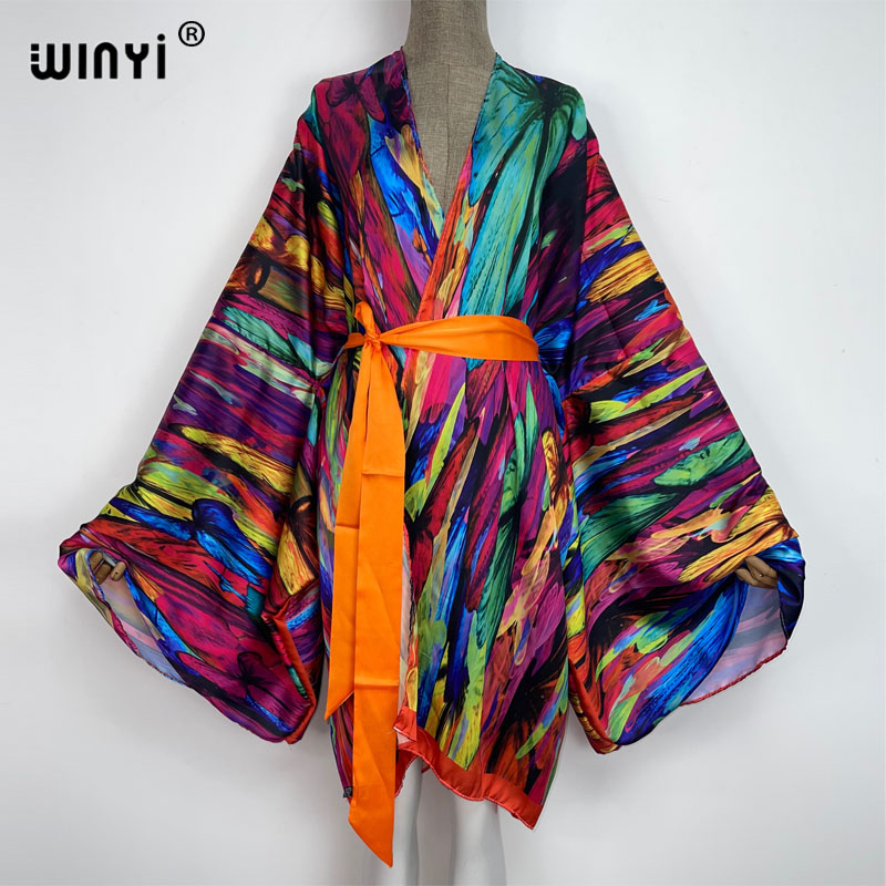 Boho Summer Beach Maxi Dress - Winyiエレガントなビーチビキニスウィート女性自由奔放に生きるカラープリント自己接着フロントオープンロング着物ビーチトンニック女性ラップドレスカフタン