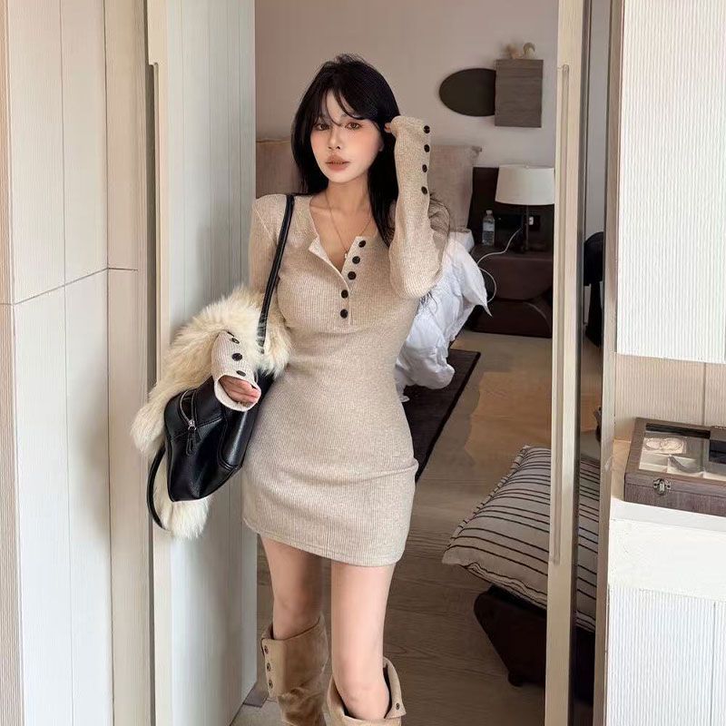 Y2k レディース ボディコン ニットドレス 韓国スタイル  - Bodycon Long Sleeve Ribbed Dress のレビューと価格