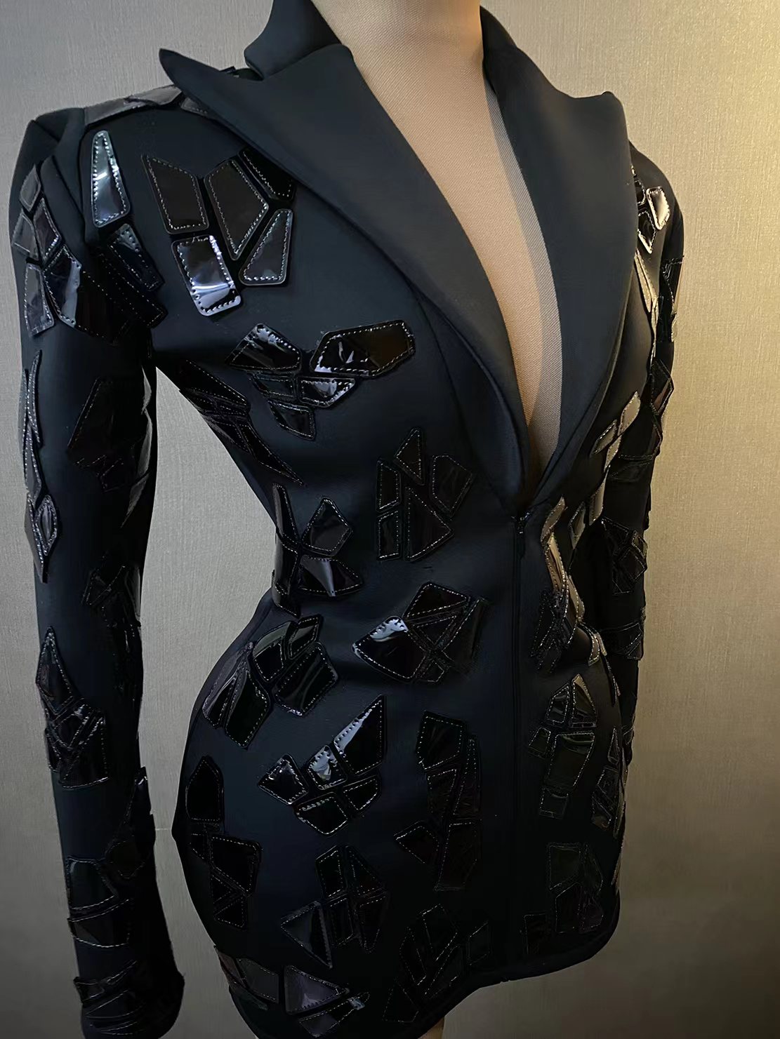 高級女性用ブラックスーツドレス セクシーなキラキラ光るライン - Sparkly Rhinestone Club Party Dress のレビューと価格