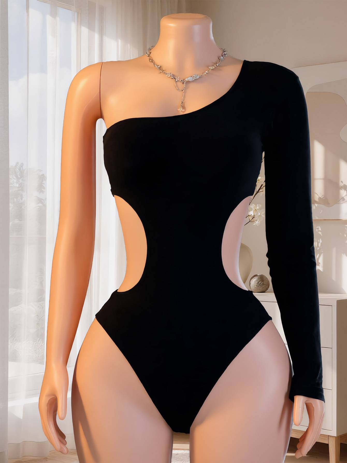 女性用ワンショルダーロングスリーブボディスーツ、背中が開いた - Lingerie のレビューと価格