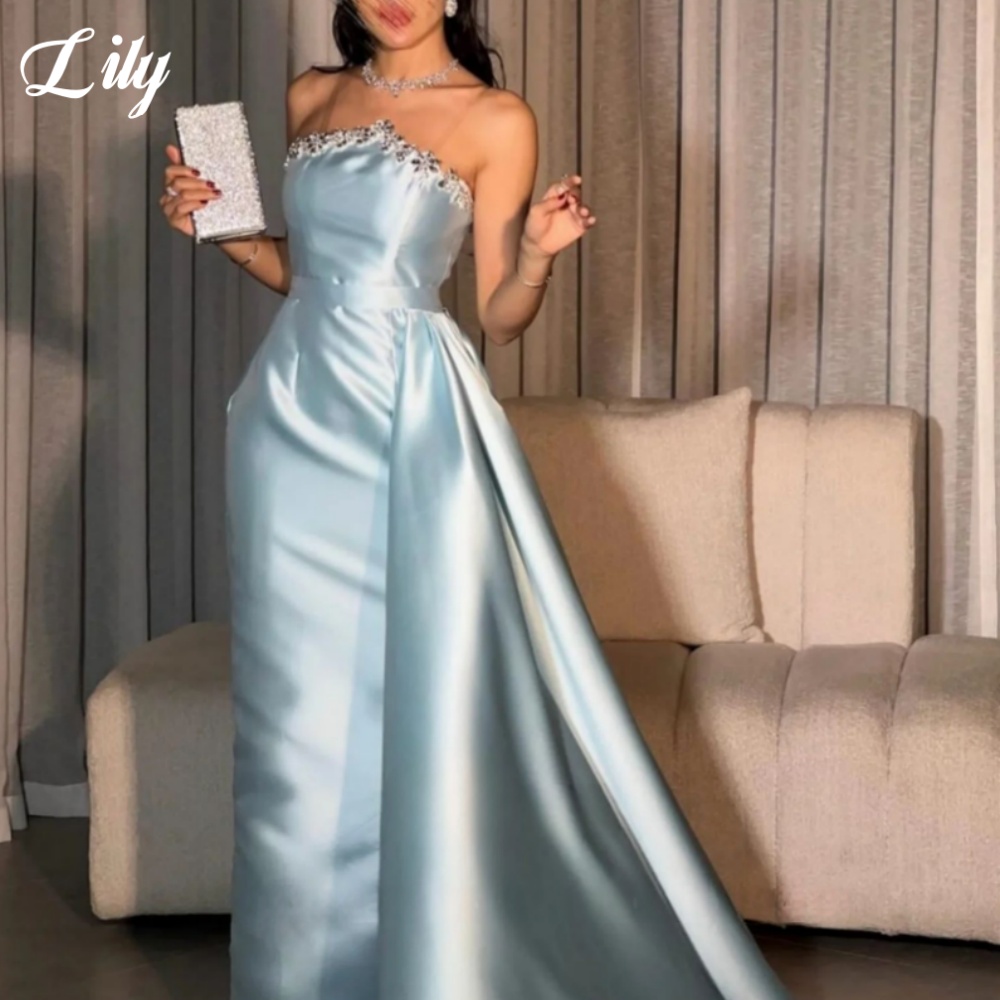 リリーブルーのエレガントなフォーマルガウン光沢のあるラインス - Elegant Satin Evening Gown Split のレビューと価格