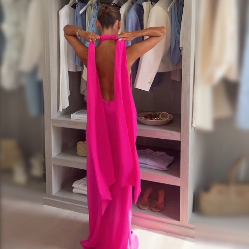 女性用ホルターネックサテンマキシドレス ノースリーブ オープ - Elegant Satin Evening Gown Split のレビューと価格